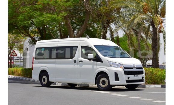 Buy Import Toyota Hiace White Car in Import - Dubai in Bomi County Buy Import Toyota Hiace White Car in Import - Dubai in Bomi County