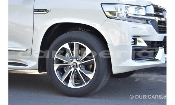 Buy Import Toyota Land Cruiser White Car in Import - Dubai in Bomi County Buy Import Toyota Land Cruiser White Car in Import - Dubai in Bomi County