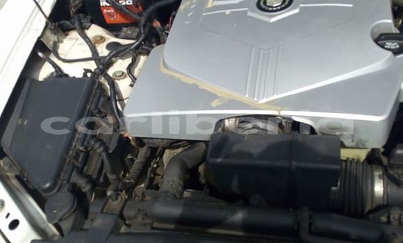 Buy Used Cadillac Escalade White Car in Monrovia in Montserrado County Buy Used Cadillac Escalade White Car in Monrovia in Montserrado County