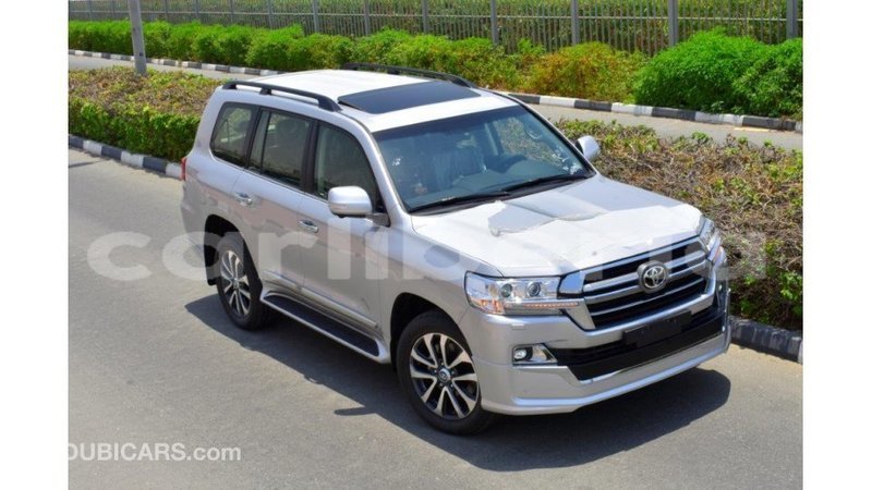 Big with watermark toyota land cruiser bomi county import dubai 2140