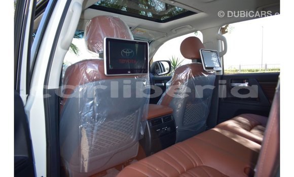 Buy Import Toyota Land Cruiser White Car in Import - Dubai in Bomi County Buy Import Toyota Land Cruiser White Car in Import - Dubai in Bomi County