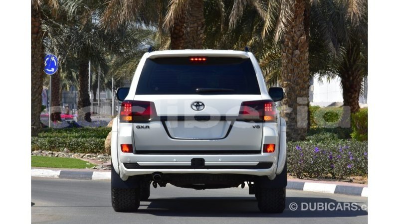 Big with watermark toyota land cruiser bomi county import dubai 2145