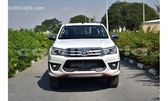 Buy Import Toyota Hilux White Car in Import - Dubai in Bomi County Buy Import Toyota Hilux White Car in Import - Dubai in Bomi County