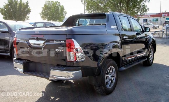 Acheter Import Voiture Toyota Hilux Noir à Import - Dubai, Comté de Bomi Acheter Import Voiture Toyota Hilux Noir à Import - Dubai, Comté de Bomi