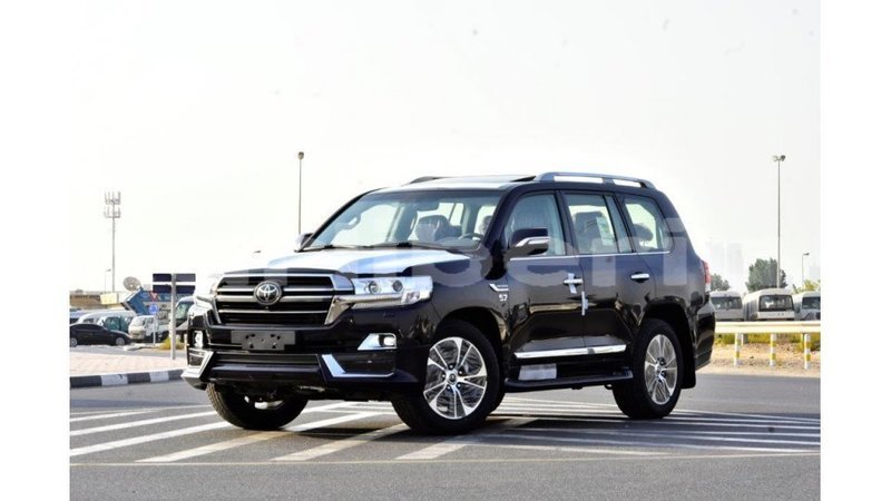 Big with watermark toyota land cruiser bomi county import dubai 2150