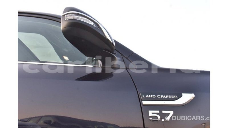 Big with watermark toyota land cruiser bomi county import dubai 2150