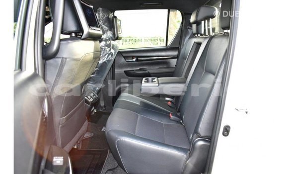 Buy Import Toyota Hilux White Car in Import - Dubai in Bomi County Buy Import Toyota Hilux White Car in Import - Dubai in Bomi County
