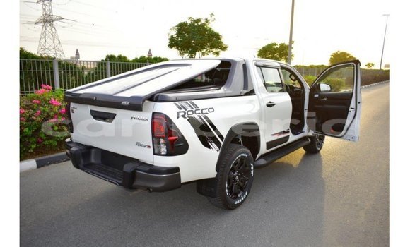 Buy Import Toyota Hilux White Car in Import - Dubai in Bomi County Buy Import Toyota Hilux White Car in Import - Dubai in Bomi County