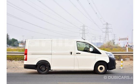 Buy Import Toyota Hiace White Car in Import - Dubai in Bomi County Buy Import Toyota Hiace White Car in Import - Dubai in Bomi County
