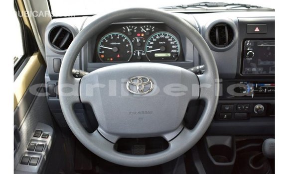 Buy Import Toyota Land Cruiser Beige Car in Import - Dubai in Bomi County Buy Import Toyota Land Cruiser Beige Car in Import - Dubai in Bomi County