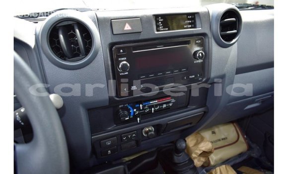 Buy Import Toyota Land Cruiser Beige Car in Import - Dubai in Bomi County Buy Import Toyota Land Cruiser Beige Car in Import - Dubai in Bomi County