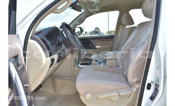 Buy Import Toyota Land Cruiser White Car in Import - Dubai in Bomi County Buy Import Toyota Land Cruiser White Car in Import - Dubai in Bomi County
