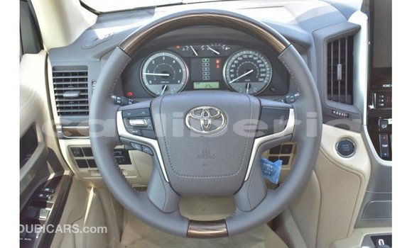 Buy Import Toyota Land Cruiser White Car in Import - Dubai in Bomi County Buy Import Toyota Land Cruiser White Car in Import - Dubai in Bomi County