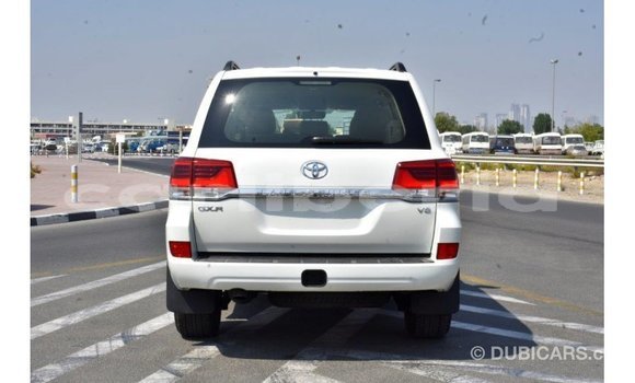 Buy Import Toyota Land Cruiser White Car in Import - Dubai in Bomi County Buy Import Toyota Land Cruiser White Car in Import - Dubai in Bomi County