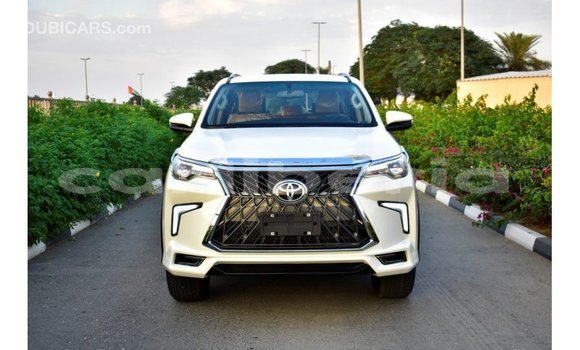 Buy Import Toyota Fortuner White Car in Import - Dubai in Bomi County Buy Import Toyota Fortuner White Car in Import - Dubai in Bomi County