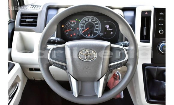Buy Import Toyota Hiace White Car in Import - Dubai in Bomi County Buy Import Toyota Hiace White Car in Import - Dubai in Bomi County