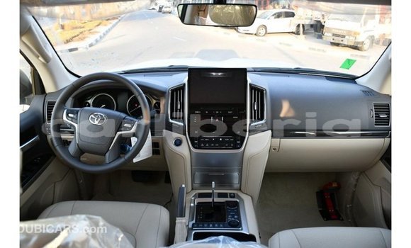 Buy Import Toyota Land Cruiser White Car in Import - Dubai in Bomi County Buy Import Toyota Land Cruiser White Car in Import - Dubai in Bomi County