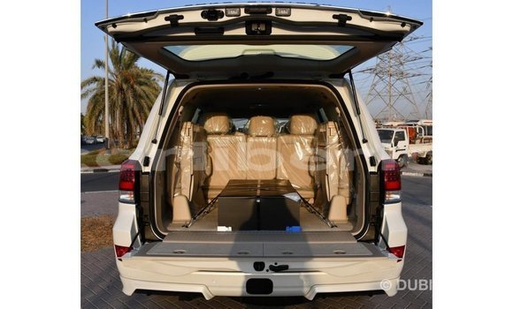 Buy Import Toyota Land Cruiser White Car in Import - Dubai in Bomi County Buy Import Toyota Land Cruiser White Car in Import - Dubai in Bomi County