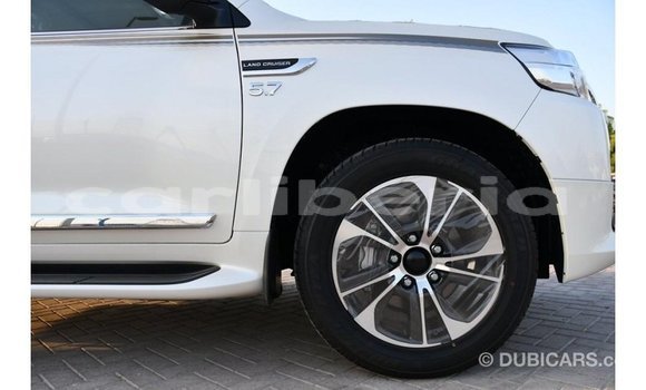 Buy Import Toyota Land Cruiser White Car in Import - Dubai in Bomi County Buy Import Toyota Land Cruiser White Car in Import - Dubai in Bomi County
