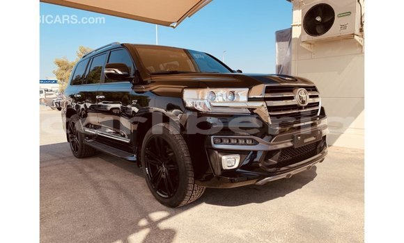 Acheter Import Voiture Toyota Land Cruiser Noir à Import - Dubai, Comté de Bomi Acheter Import Voiture Toyota Land Cruiser Noir à Import - Dubai, Comté de Bomi