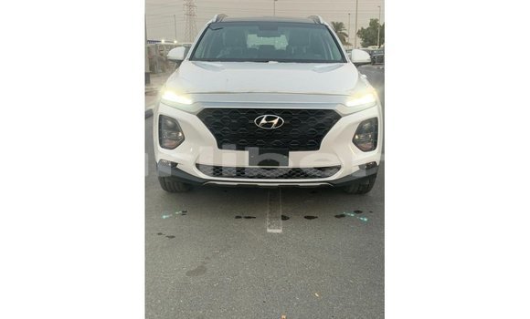 Buy Import Hyundai Santa Fe White Car in Import - Dubai in Bomi County Buy Import Hyundai Santa Fe White Car in Import - Dubai in Bomi County
