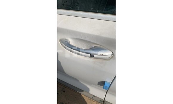 Buy Import Hyundai Santa Fe White Car in Import - Dubai in Bomi County Buy Import Hyundai Santa Fe White Car in Import - Dubai in Bomi County