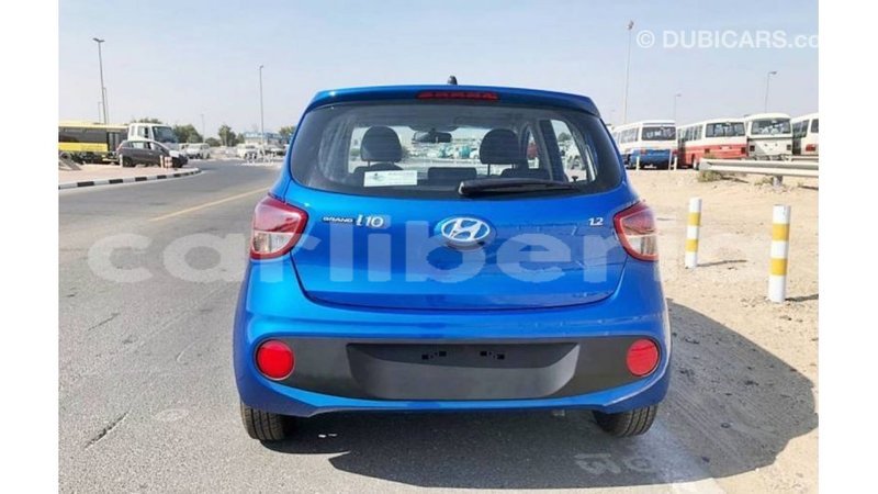 Big with watermark hyundai i10 bomi county import dubai 2209