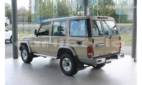 Buy Import Toyota Land Cruiser Beige Car in Import - Dubai in Bomi County Buy Import Toyota Land Cruiser Beige Car in Import - Dubai in Bomi County