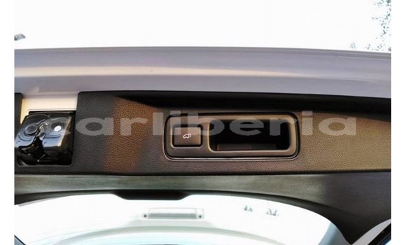 Buy Import Toyota Fortuner White Car in Import - Dubai in Bomi County Buy Import Toyota Fortuner White Car in Import - Dubai in Bomi County