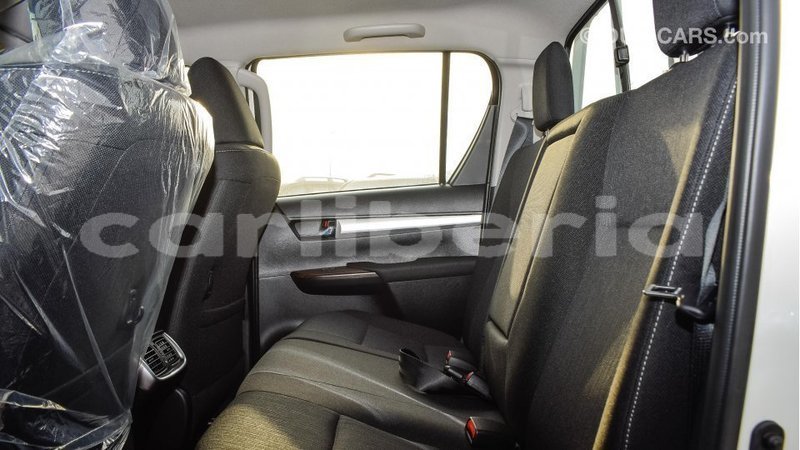 Big with watermark toyota hilux bomi county import dubai 2229