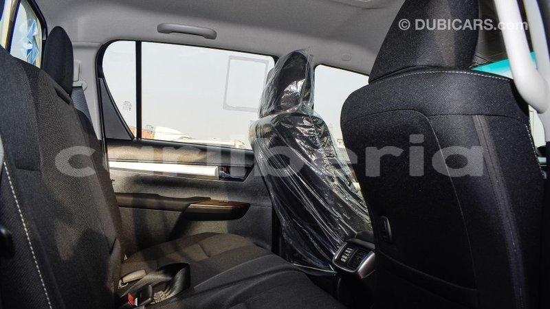 Big with watermark toyota hilux bomi county import dubai 2229