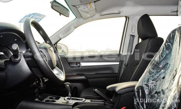 Buy Import Toyota Hilux White Car in Import - Dubai in Bomi County Buy Import Toyota Hilux White Car in Import - Dubai in Bomi County