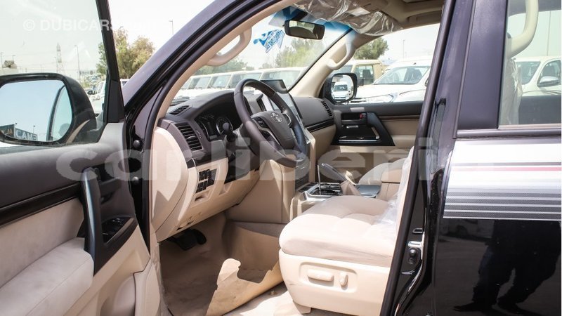Big with watermark toyota land cruiser bomi county import dubai 2230
