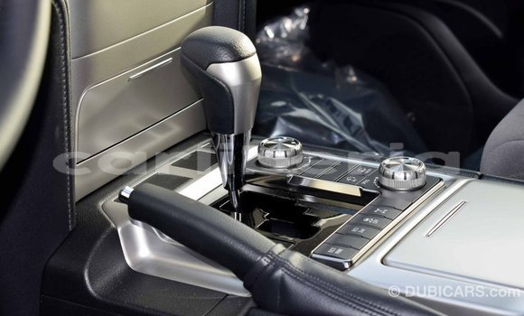 Acheter Import Voiture Toyota Land Cruiser Noir à Import - Dubai, Comté de Bomi Acheter Import Voiture Toyota Land Cruiser Noir à Import - Dubai, Comté de Bomi