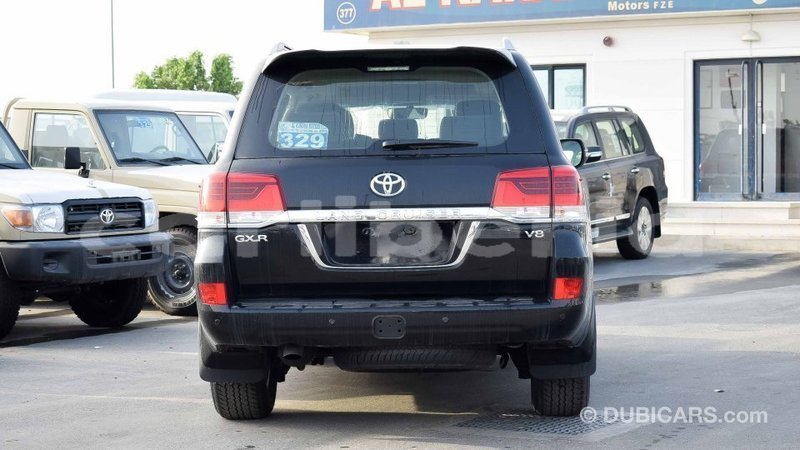 Big with watermark toyota land cruiser bomi county import dubai 2234