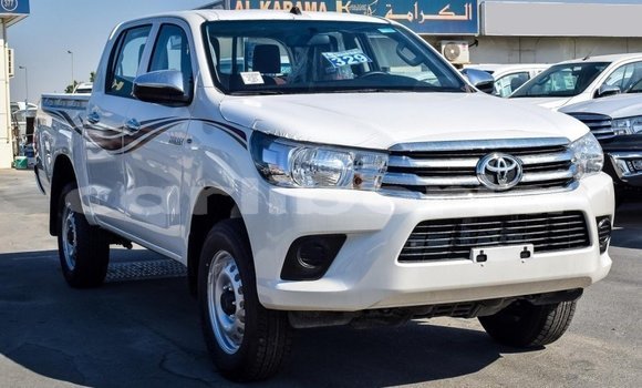 Buy Import Toyota Hilux White Car in Import - Dubai in Bomi County Buy Import Toyota Hilux White Car in Import - Dubai in Bomi County