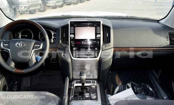 Buy Import Toyota Land Cruiser Black Car in Import - Dubai in Bomi County Buy Import Toyota Land Cruiser Black Car in Import - Dubai in Bomi County