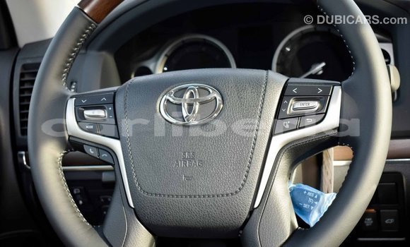 Buy Import Toyota Land Cruiser Black Car in Import - Dubai in Bomi County Buy Import Toyota Land Cruiser Black Car in Import - Dubai in Bomi County