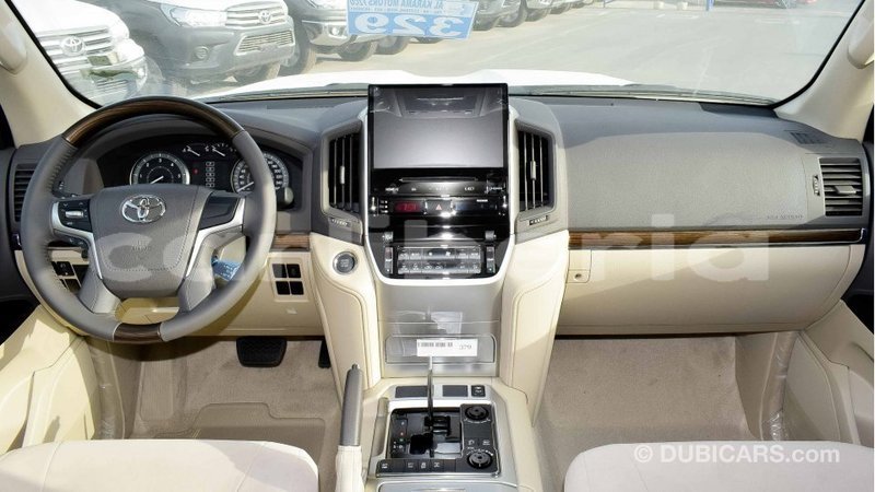 Big with watermark toyota land cruiser bomi county import dubai 2239