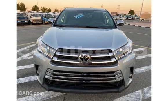 Buy Import Toyota Highlander Other Car in Import - Dubai in Bomi County Buy Import Toyota Highlander Other Car in Import - Dubai in Bomi County