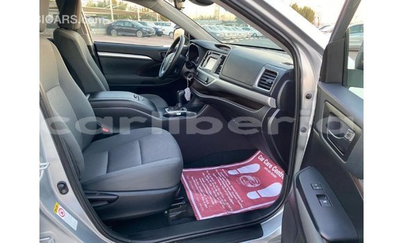 Buy Import Toyota Highlander Other Car in Import - Dubai in Bomi County Buy Import Toyota Highlander Other Car in Import - Dubai in Bomi County