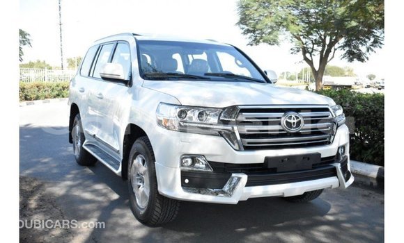 Buy Import Toyota Land Cruiser White Car in Import - Dubai in Bomi County Buy Import Toyota Land Cruiser White Car in Import - Dubai in Bomi County