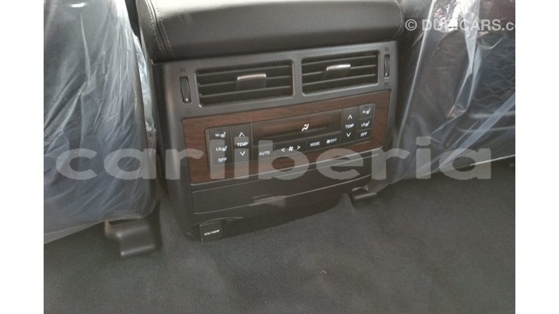 Big with watermark toyota land cruiser bomi county import dubai 2251