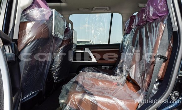 Acheter Import Voiture Toyota Land Cruiser Noir à Import - Dubai, Comté de Bomi Acheter Import Voiture Toyota Land Cruiser Noir à Import - Dubai, Comté de Bomi