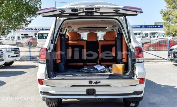 Buy Import Toyota Land Cruiser White Car in Import - Dubai in Bomi County Buy Import Toyota Land Cruiser White Car in Import - Dubai in Bomi County