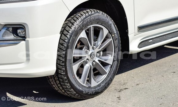 Buy Import Toyota Land Cruiser White Car in Import - Dubai in Bomi County Buy Import Toyota Land Cruiser White Car in Import - Dubai in Bomi County