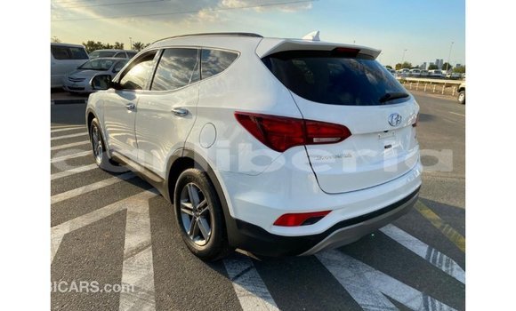 Buy Import Hyundai Santa Fe White Car in Import - Dubai in Bomi County Buy Import Hyundai Santa Fe White Car in Import - Dubai in Bomi County