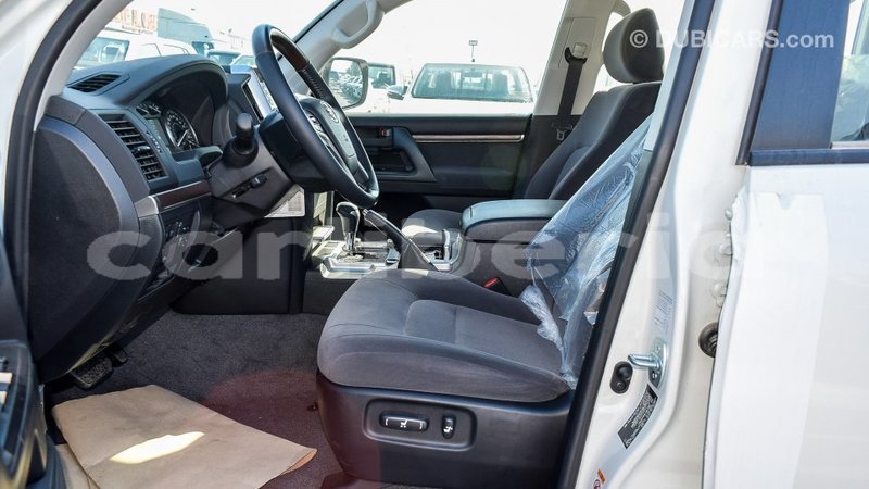 Big with watermark toyota land cruiser bomi county import dubai 2277