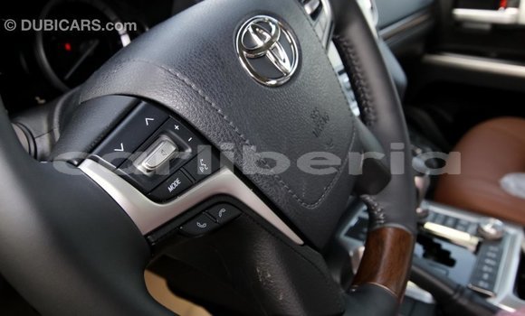 Acheter Import Voiture Toyota Land Cruiser Noir à Import - Dubai, Comté de Bomi Acheter Import Voiture Toyota Land Cruiser Noir à Import - Dubai, Comté de Bomi