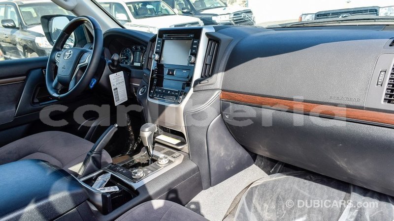 Big with watermark toyota land cruiser bomi county import dubai 2277